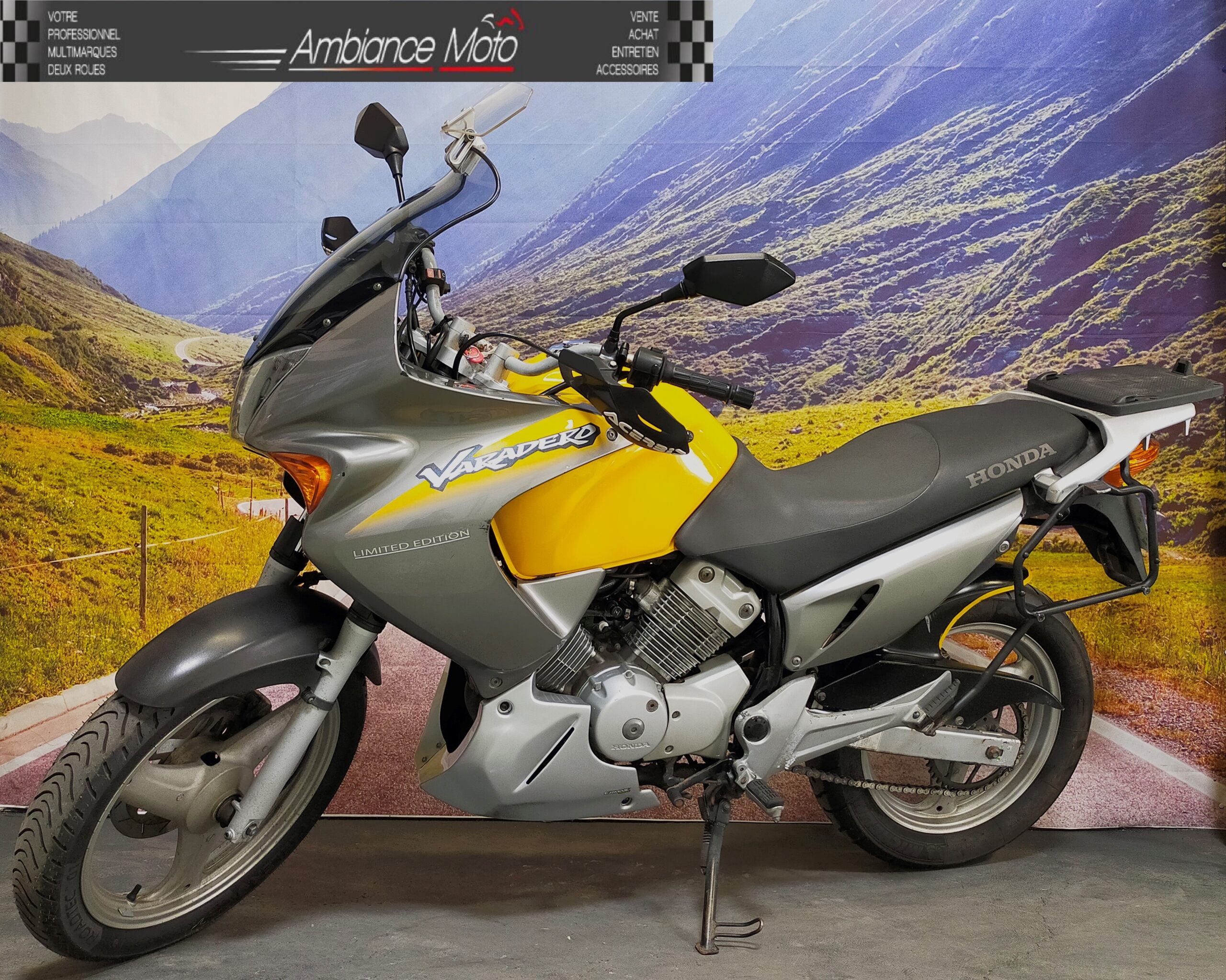 HONDA VARADERO 125 44745 KMS - ambiance-moto