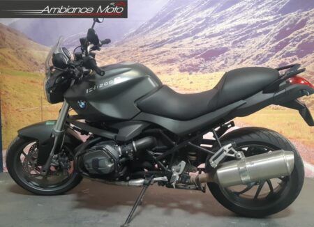 BMW-R1200 R-ACT-04/2011-ABS-95927 KMS.